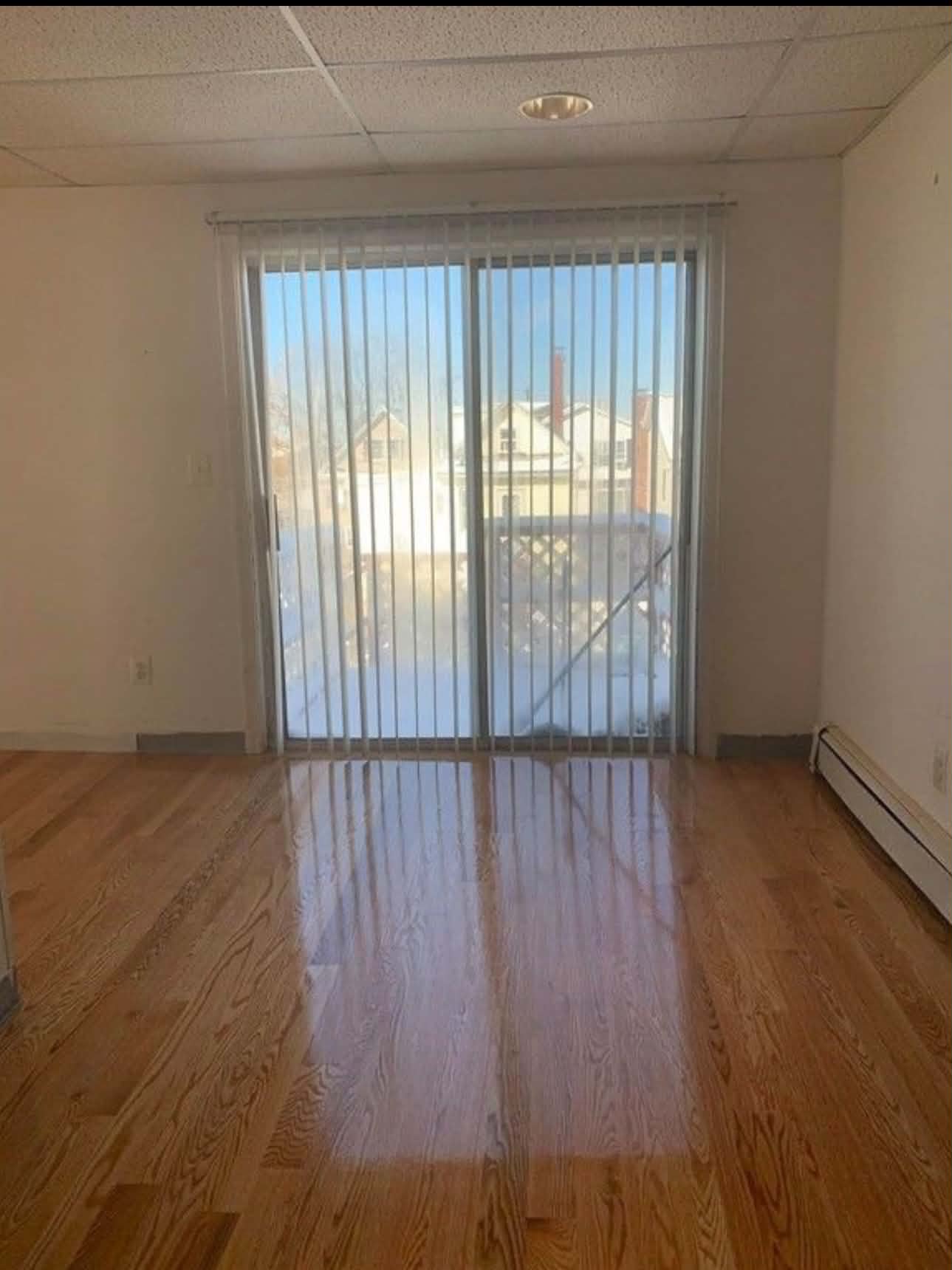 Two-Bedroom with Hardwood Floors and a Private Deck — photo 2